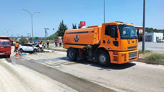Adana'da trafik kazası: 1 ölü, 3 yaralı