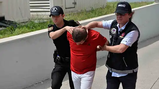 Adana'da uyuşturucu taciri 2 şüpheli tutuklandı