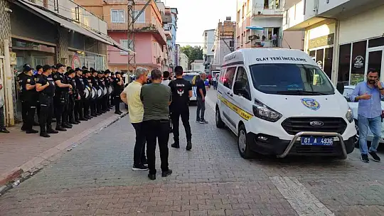 Adana HÜDA-PAR İl Başkanı Salih Demir'e bıçaklı saldırı