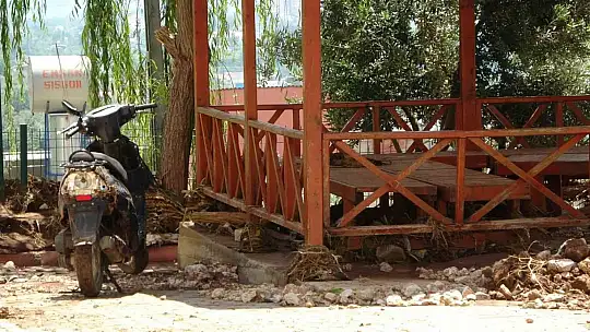 Adana Kozan'da selin ardından son durum