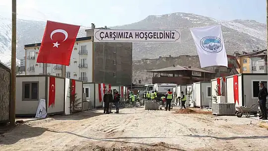 Afet bölgesindeki ilk 'konteyner çarşı', yarın Elbistan'da hizmet verecek