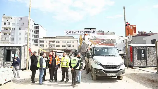 Afet bölgesindeki ilk 'konteyner çarşı', yarın Elbistan'da hizmet verecek