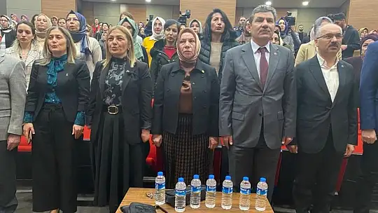 AK Parti'den kadınlara eğitim