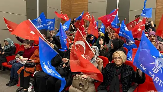 AK Parti'den kadınlara eğitim