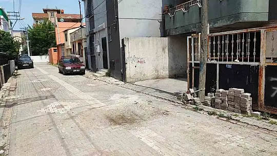 Alacağını alamadı evin önüne el yapımı bomba attı