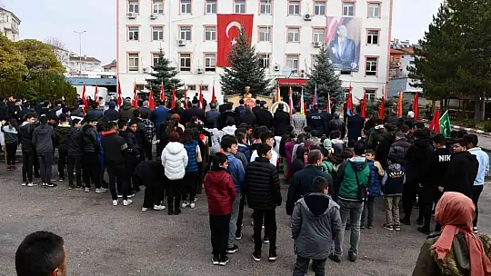 Atatürk, Tomarza'da Anıldı