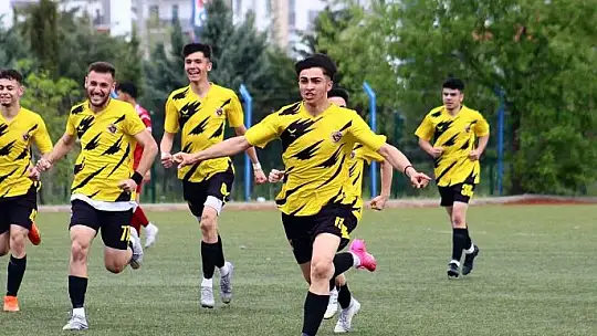 Atletikspor şampiyon, Kocasinan Şimşek ise ikinci oldu