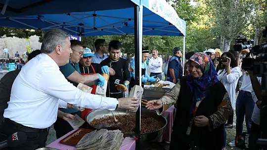 Salça günleri devam ediyor