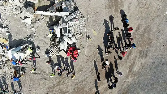 Deprem ve yangın tatbikatı gerçeğini aratmadı