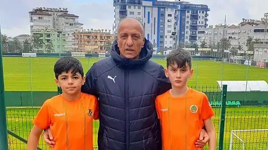 Yiğit Türkkan,  Alanyaspor'a transfer oldu
