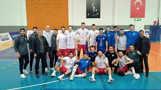 Mavi beyazlılar deplasmandaki ikinci galibiyetini aldı