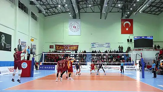 Develi Belediyespor, Galatasaray HDI Sigorta'ya mağlup oldu