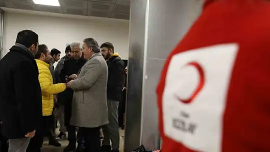 Aydınlıkevler Telekom binası, yardım koordinasyon merkezi oldu