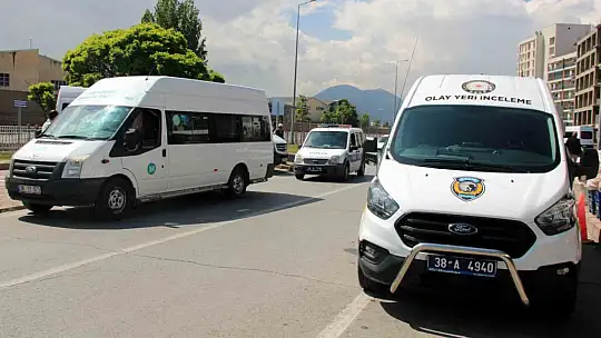 Minibüste ölü bulundu!