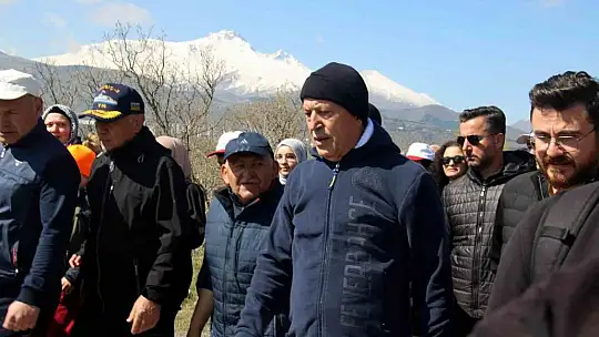 Akar: Terör belasından aziz milletimizi kurtaracağız