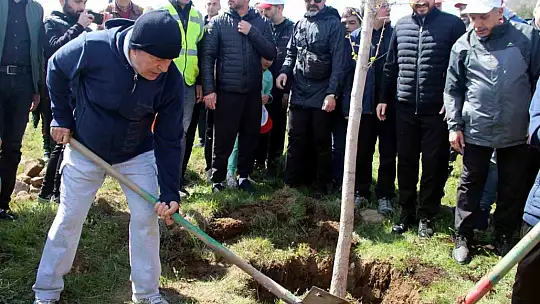 Akar: Terör belasından aziz milletimizi kurtaracağız