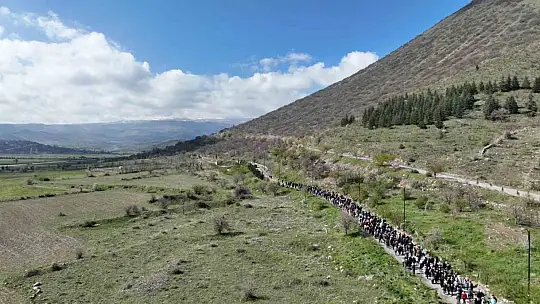 Akar: Terör belasından aziz milletimizi kurtaracağız