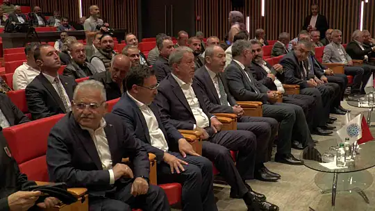 Bakan Akar: Milletimiz en ağır ve en kesin cevabı verdi