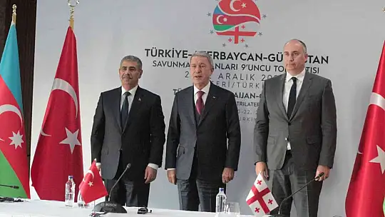 Bakan Akar'dan Yunanistan'a 'radar kilidi' tepkisi