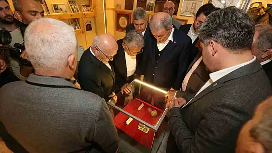 Akar ve Büyükkılıç, Şehit Cennet Yiğit'in ailesini ziyaret etti