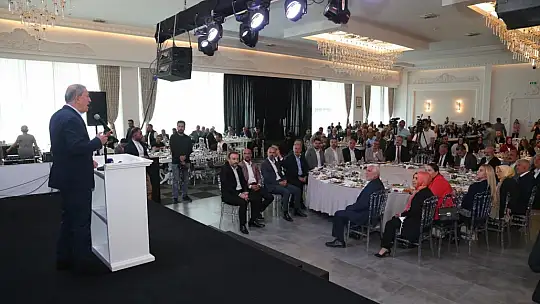 Bakan Akar ve Büyükkılıç muhtarlar toplantısında...