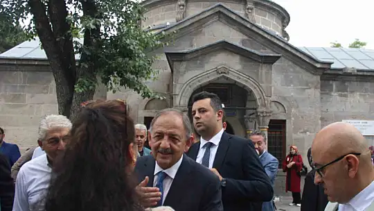 Özhaseki, '680 bine yakın konut inşaatı yapmak durumundayız'