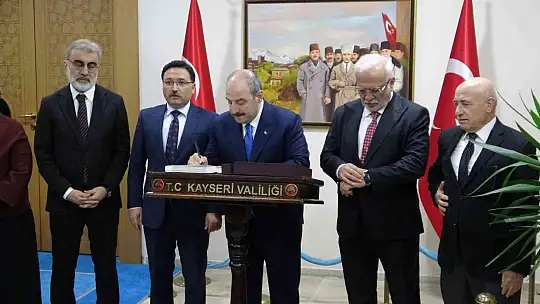 Varank'tan Vali Çiçek'e ziyaret