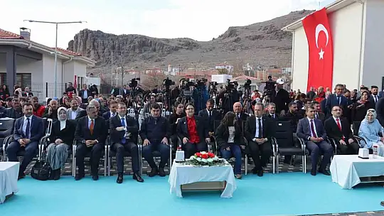 Bakan Yanık kamuda çalışan engelli memur sayısını açıkladı