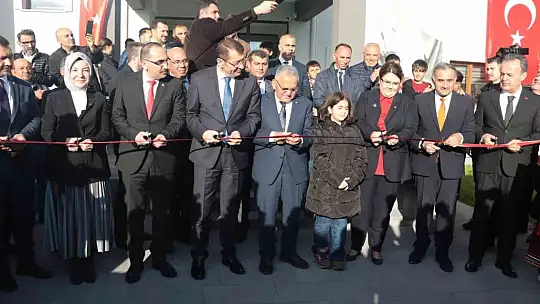 Bakan Yanık kamuda çalışan engelli memur sayısını açıkladı