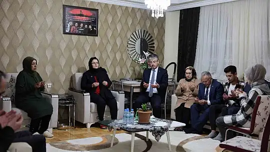 Bakan Yanık Ve Büyükkılıç'tan şehidin ailesine ziyaret