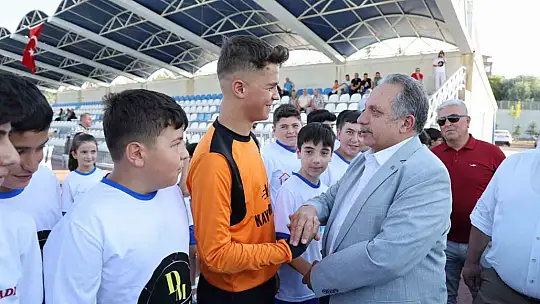 Yaz spor kursları büyük coşkuyla açıldı