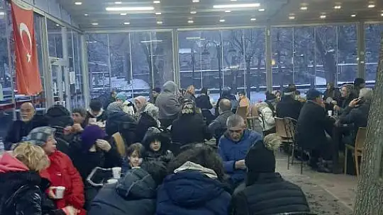 Büyükkılıç: 'Belediyemiz, salon ve tesislerimiz Kayserili vatandaşlarımızın hizmetinde'