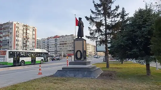 Büyükkılıç: 'Biz belediyeciliğin şov değil, hizmet tarafındayız'