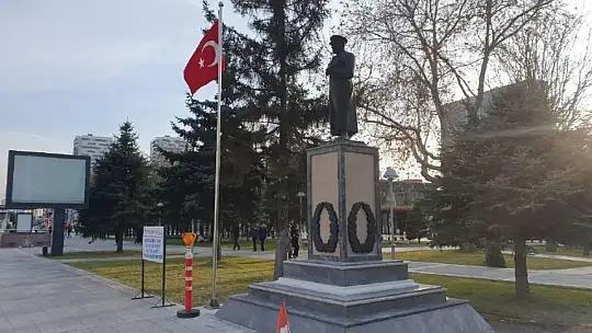 Büyükkılıç: 'Biz belediyeciliğin şov değil, hizmet tarafındayız'