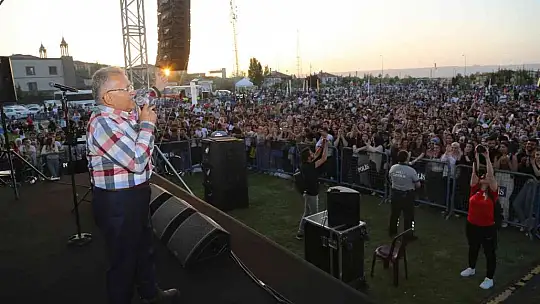 Başkan Büyükkılıç: 'Kayseri, Büyükşehir ile 'Festivaller Şehri' oluyor'