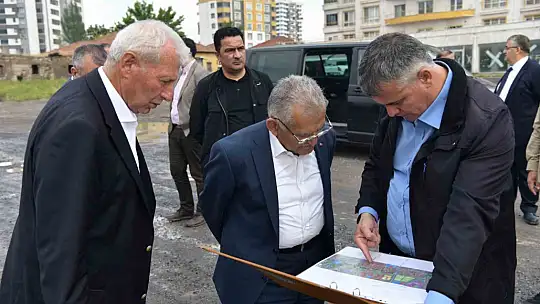 Büyükkılıç, İsmail Erez Bulvarı'nda incelemelerde bulundu