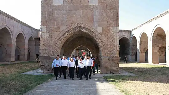 Başkan Büyükkılıç: ' Kayseri UNESCO için eşsiz bir hazinedir'