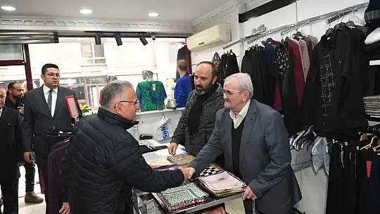 Büyükkılıç, Sahabiye esnaflarını ziyarett etti