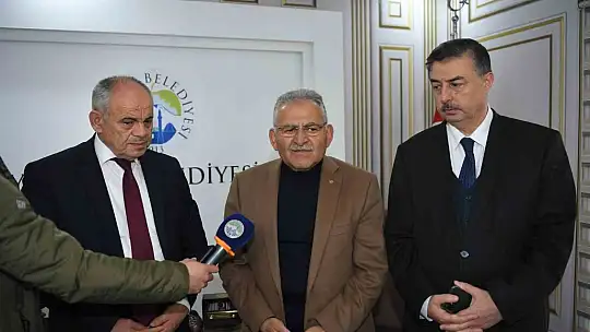 'Söylentilere inanmayın' diye uyardı!