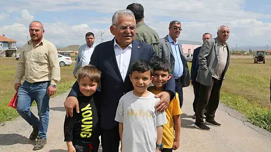 Büyükkılıç, 'şükür duası' programında vatandaşlarla bir araya geldi