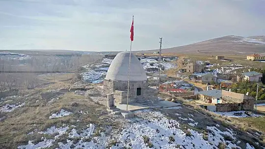 Büyükkılıç: 'Tarihi türbeyi yeniden ayağa kaldırdık'
