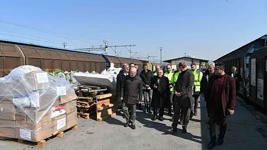 Başkan Büyükkılıç yardım çalışmalarını inceledi