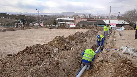Büyükşehir depremin ilk gününden beri yaraları sarıyor