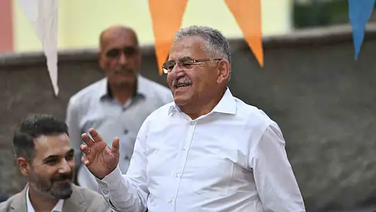 Büyükkılıç, AK Parti Talas İlçe Başkanlığı'nı ziyaret etti