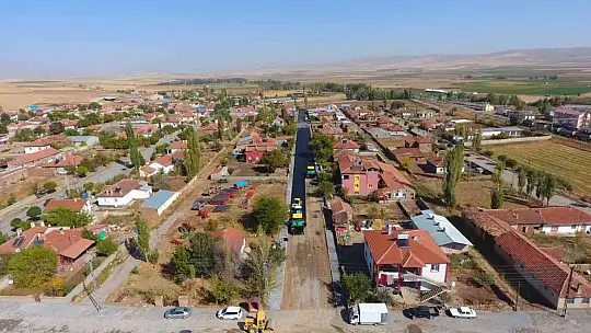 Büyükkılıç, 16 ilçeyi hizmetle buluşturdu