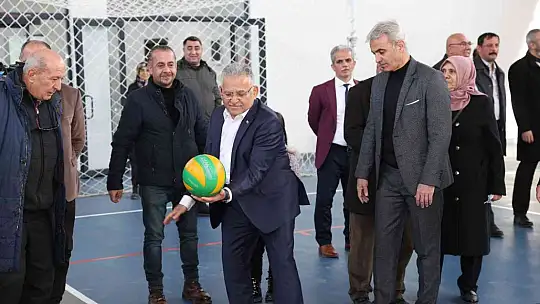 Başkan Büyükkılıç, 3,5 milyon TL'lik eğitim ve spor yatırımının açılışını yaptı