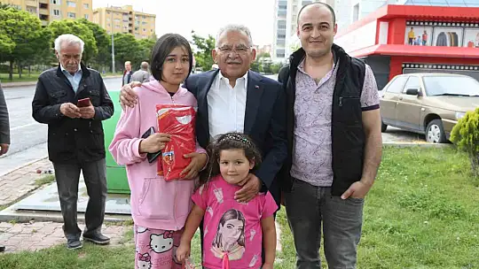 Başkan Büyükkılıç'a yoğun ilgi