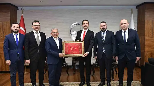 Büyükkılıç'a STK temsilcileriyle bir araya geldi