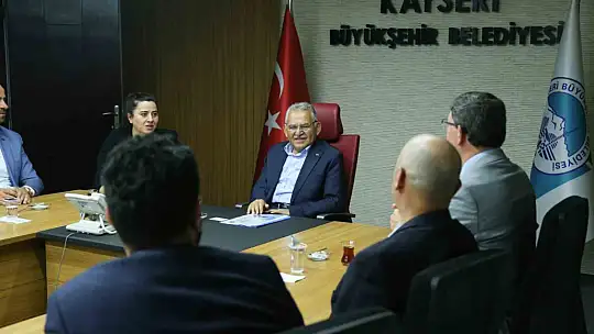 Büyükkılıç'a nezaket ziyareti...