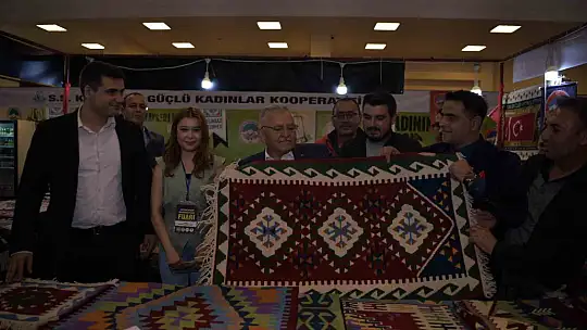 Büyükkılıç kooperatiflerde kadınların ürettiği ürünleri inceledi